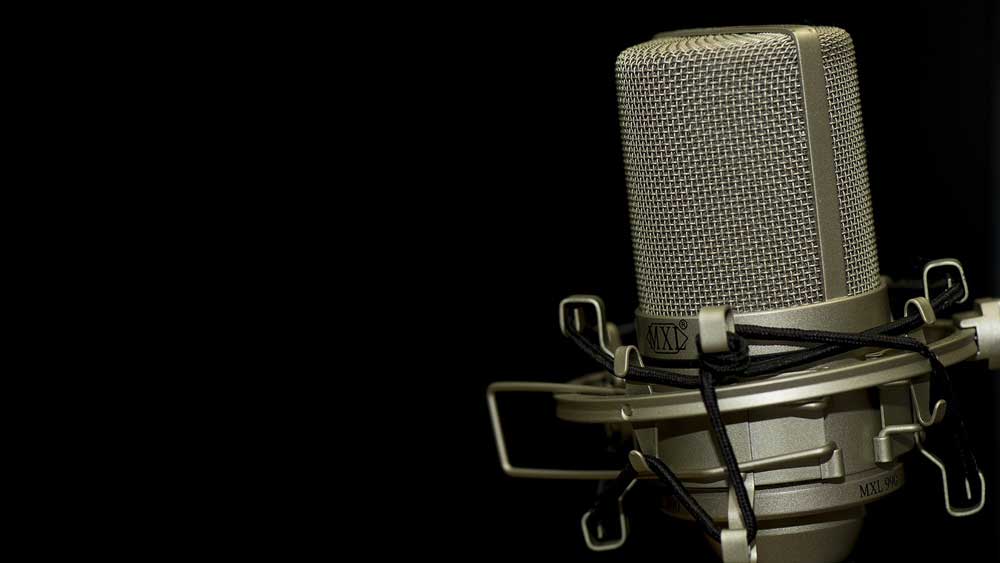 Why Voice-over Is An Effective Translation Service